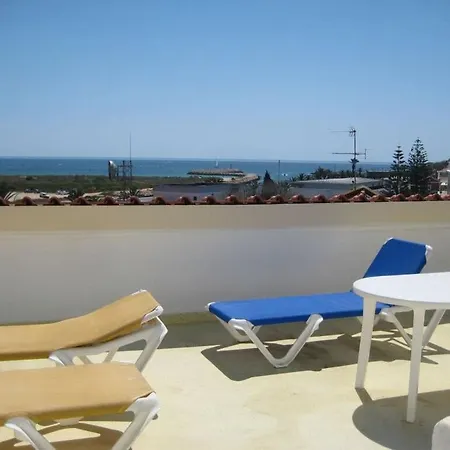 City Holiday Apartment By The Sea Prázdninový dům
